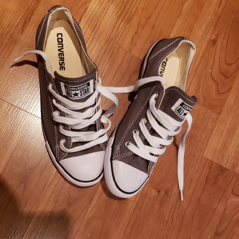Converse Low Top Sneakers - Gray and White